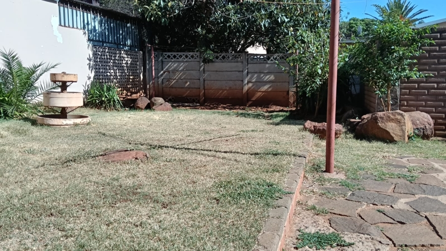 To Let 2 Bedroom Property for Rent in Fleurdal Free State